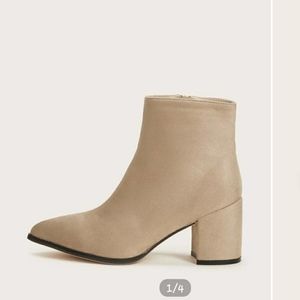 Apricot ankle block booties